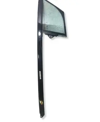 BMW i3 Front door vent window glass four-door 7289042