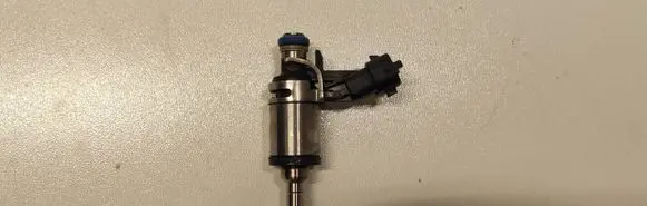 Hyundai Tucson IV NX4 Fuel injector 353102B110