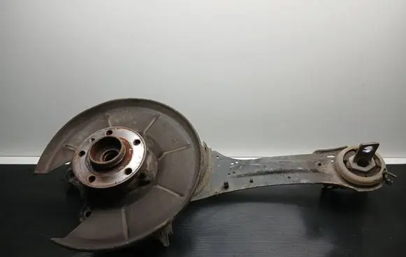 Volvo V60 Rear wheel hub 6G912K317