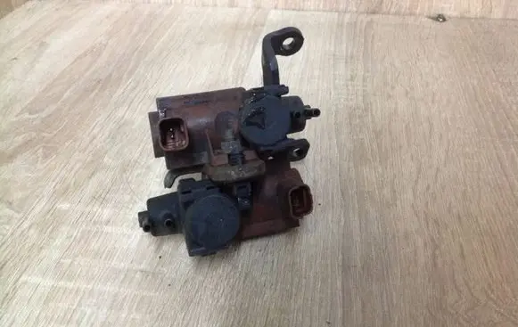 Peugeot 307 Turbo solenoid valve 9654282880