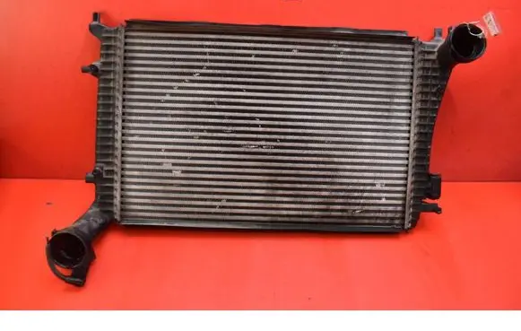 Seat Leon (1P) Intercooler radiator 1K0145803F