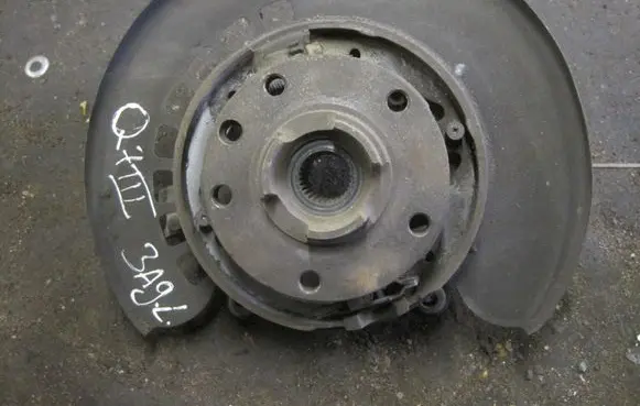 Audi Q7 4L Rear wheel hub spindle/knuckle 7L8505435