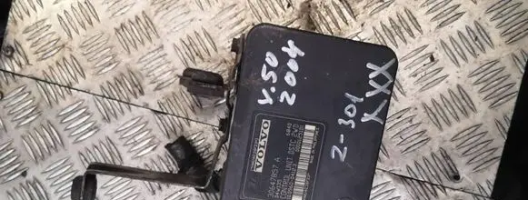 Volvo V50 ABS Pump 30647857a