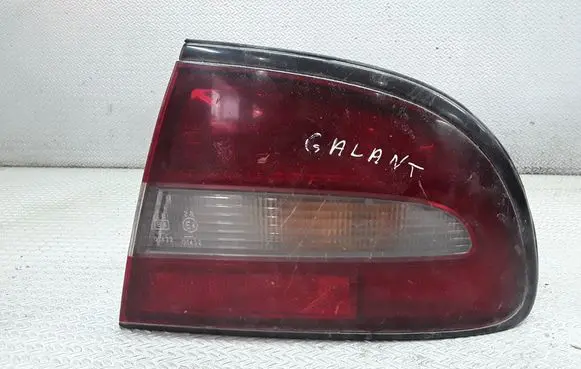 Mitsubishi Galant Rear/tail lights 0431593R