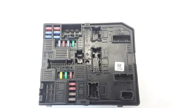 Renault Koleos II Fuse module 284B69501R