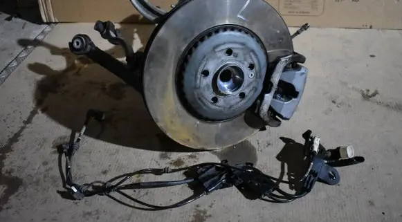 Mercedes-Benz E W213 Rear wheel hub