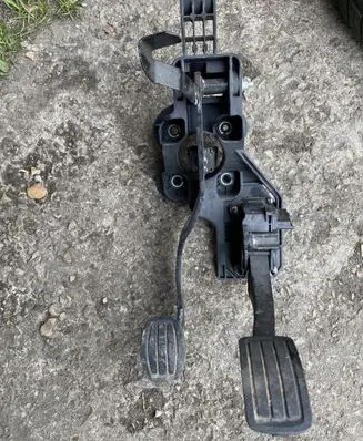 Toyota Proace Pedal assembly 9814361780