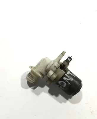 Opel Frontera A Windscreen/windshield washer pump 104252