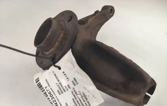 Renault Megane II Front wheel hub spindle knuckle
