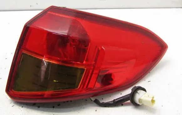 Suzuki Vitara (LY) Rear/tail lights 105409
