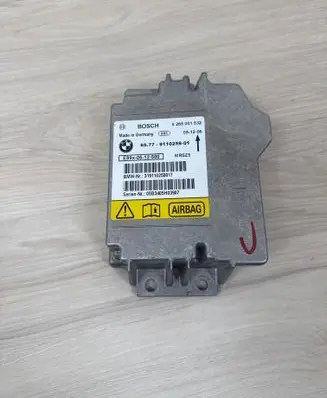 BMW 3 E90 E91 Airbag control unit/module 0285001532 9110258 05B3405H03907
