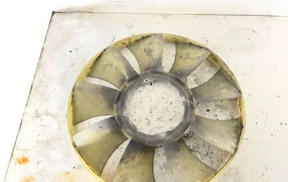 Mercedes-Benz Sprinter W906 Fan impeller XLD9RF500
