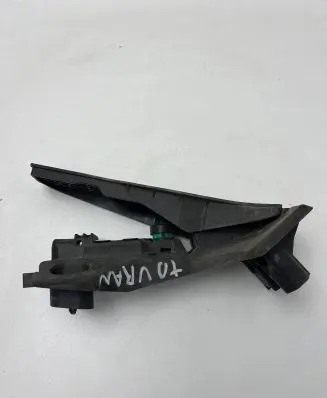 Volkswagen Touran I Accelerator throttle pedal 1T1723503H 6PV00868901