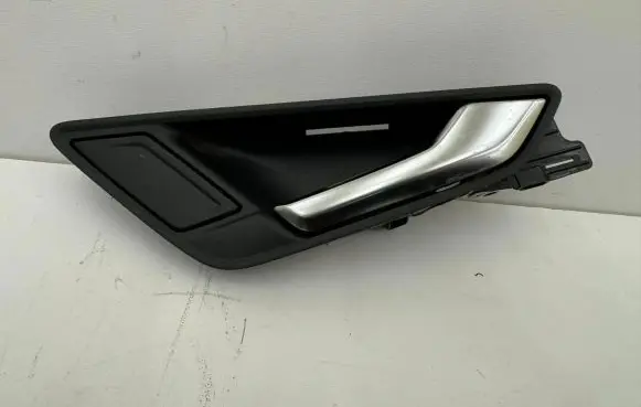 Front door interior handle
