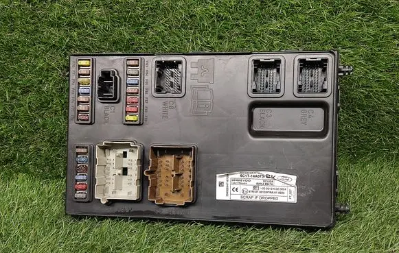 Ford Transit Power management control unit 6C1T14A073BK 5WK48947K