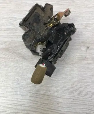 Cadillac SRX Tailgate/trunk/boot lock/catch/latch 