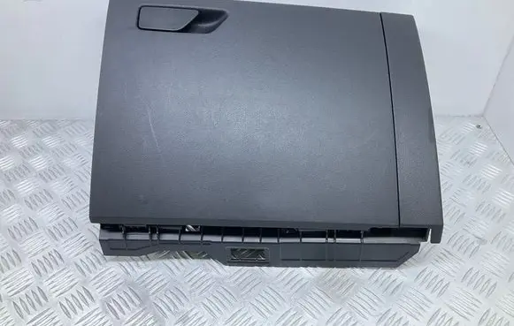 Skoda Kamiq Glove box set 655857097B