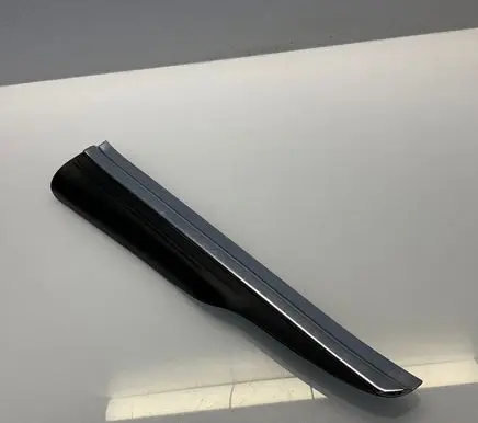 Mercedes-Benz CLS C219 Rear sill trim cover A2196800835 2196800835