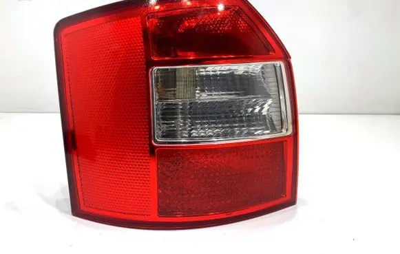 Audi A4 S4 B6 8E 8H Rear/tail lights 8E9945095