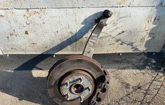 Dodge Durango Front wheel hub