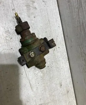 Bentley Mulsanne Rear brake cylinder 