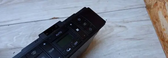 Audi A6 S6 C5 4B Climate control unit 8d0820043m