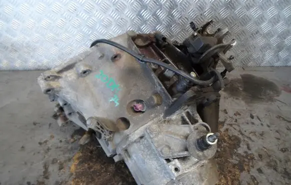 Peugeot 307 Manual 5 speed gearbox 20DM74