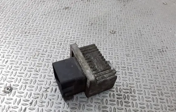 Renault Modus Glow plug pre-heat relay