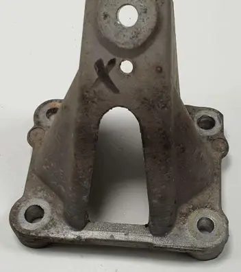 Jaguar S-Type Engine mount bracket XR83-6037-AA