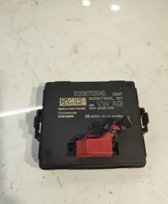 Volkswagen Golf VII Other control units/modules 5Q0907530AE
