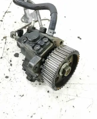 Opel Astra J Fuel injection high pressure pump 0445010193 55571005 1212980