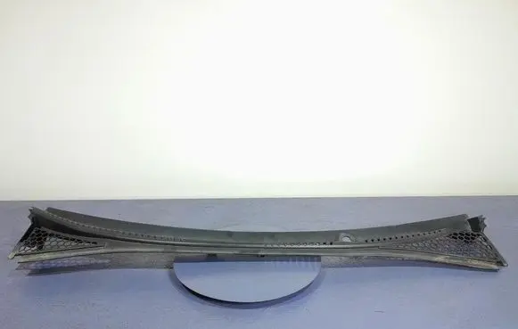 Wiper trim