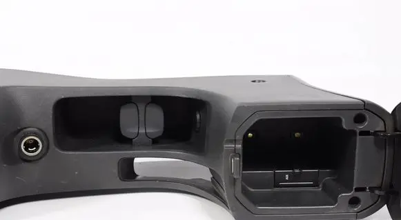 Chevrolet Cruze Center console 