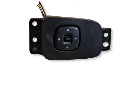 Mazda MPV II LW Wing mirror switch LD4766600