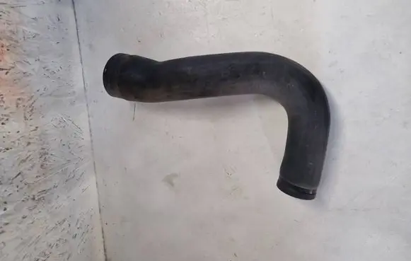 Opel Insignia A Intercooler hose/pipe