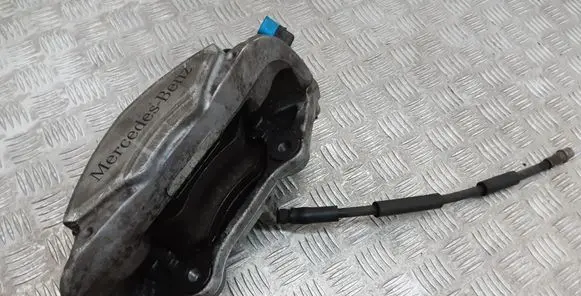 Mercedes-Benz C W205 Front brake caliper 1106R