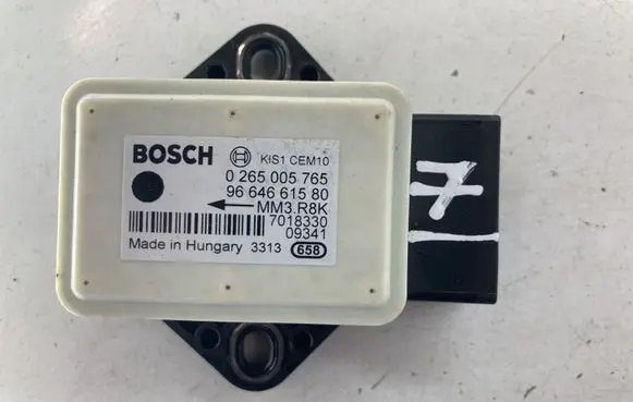 Peugeot 5008 ESP acceleration yaw rate sensor 0265005765
