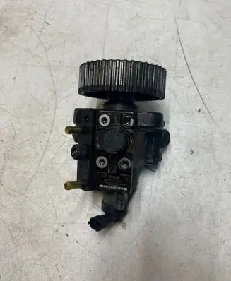 Opel Vectra C Fuel injection high pressure pump 0986437025