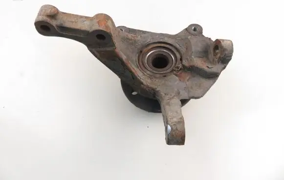 Opel Vivaro Front wheel hub spindle knuckle 