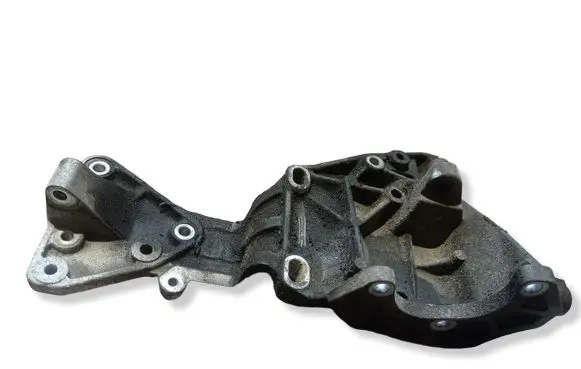 Volvo V70 Generator/alternator bracket 31316673