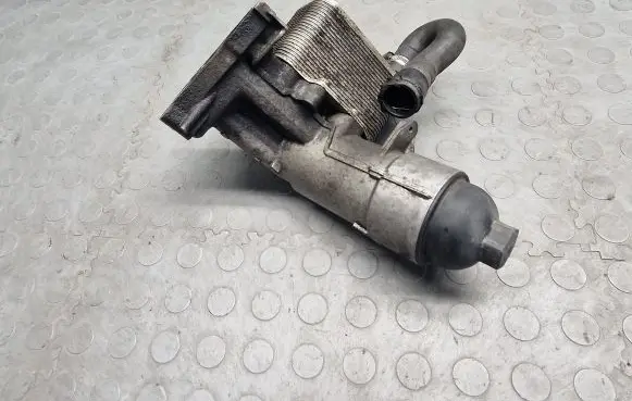 BMW X5 E70 Oil filter cover 7788453