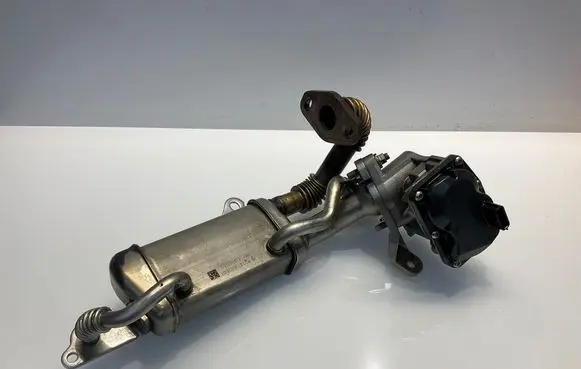 Mercedes-Benz B W246 W242 EGR valve cooler A6071400400 6071400400 A6071400700