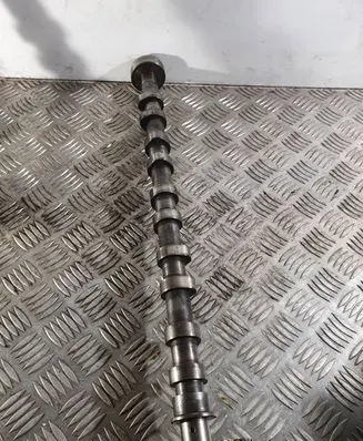 Volvo S80 Camshaft 30677509