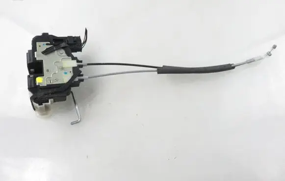 Hyundai i20 (PB PBT) Front door lock 