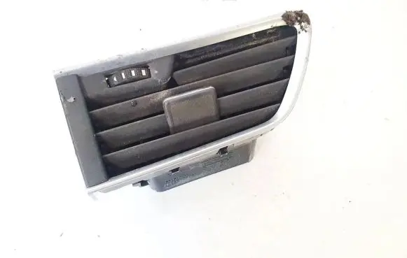 Peugeot 508 Dash center air vent grill 9686445377 a1010108