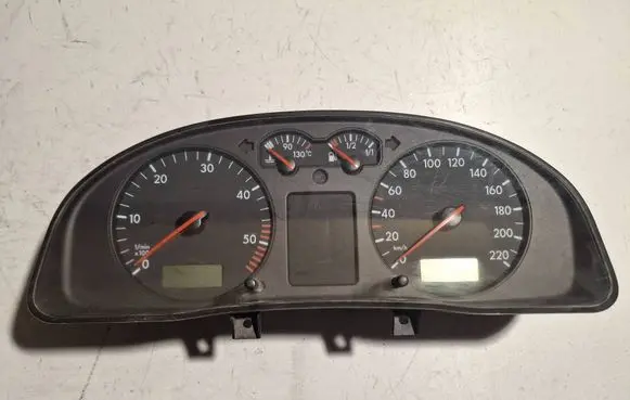 Volkswagen PASSAT B5 Speedometer (instrument cluster) 3B0919861JX 110208793023