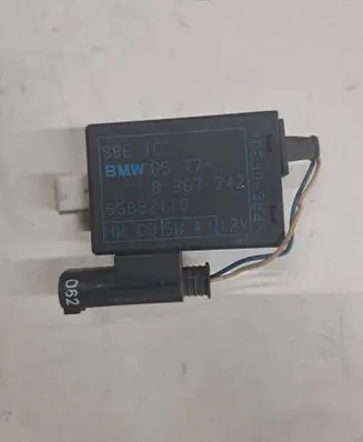 BMW 5 E39 Seat pressure sensor 8367242