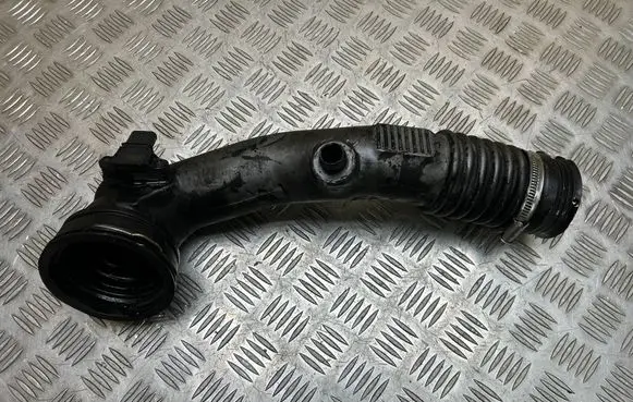 BMW X5 F15 Intercooler hose/pipe 8626487 7599042 A2C53358214
