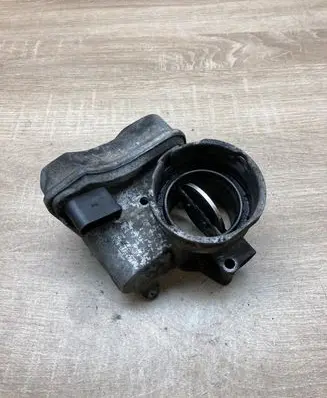 Volkswagen PASSAT B6 Engine shut-off valve 03G128063B 12707B0097