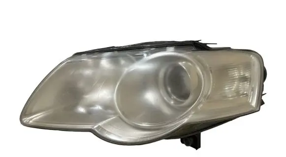 Volkswagen PASSAT B6 Headlight/headlamp 3C0941005J 1EL24701401